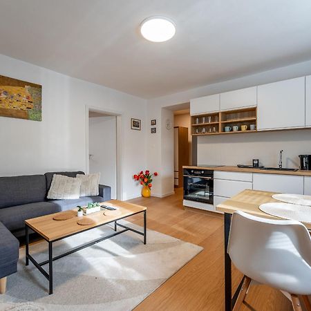 3 Room Private Flat Kosice City Center Fresh And New! Exteriör bild